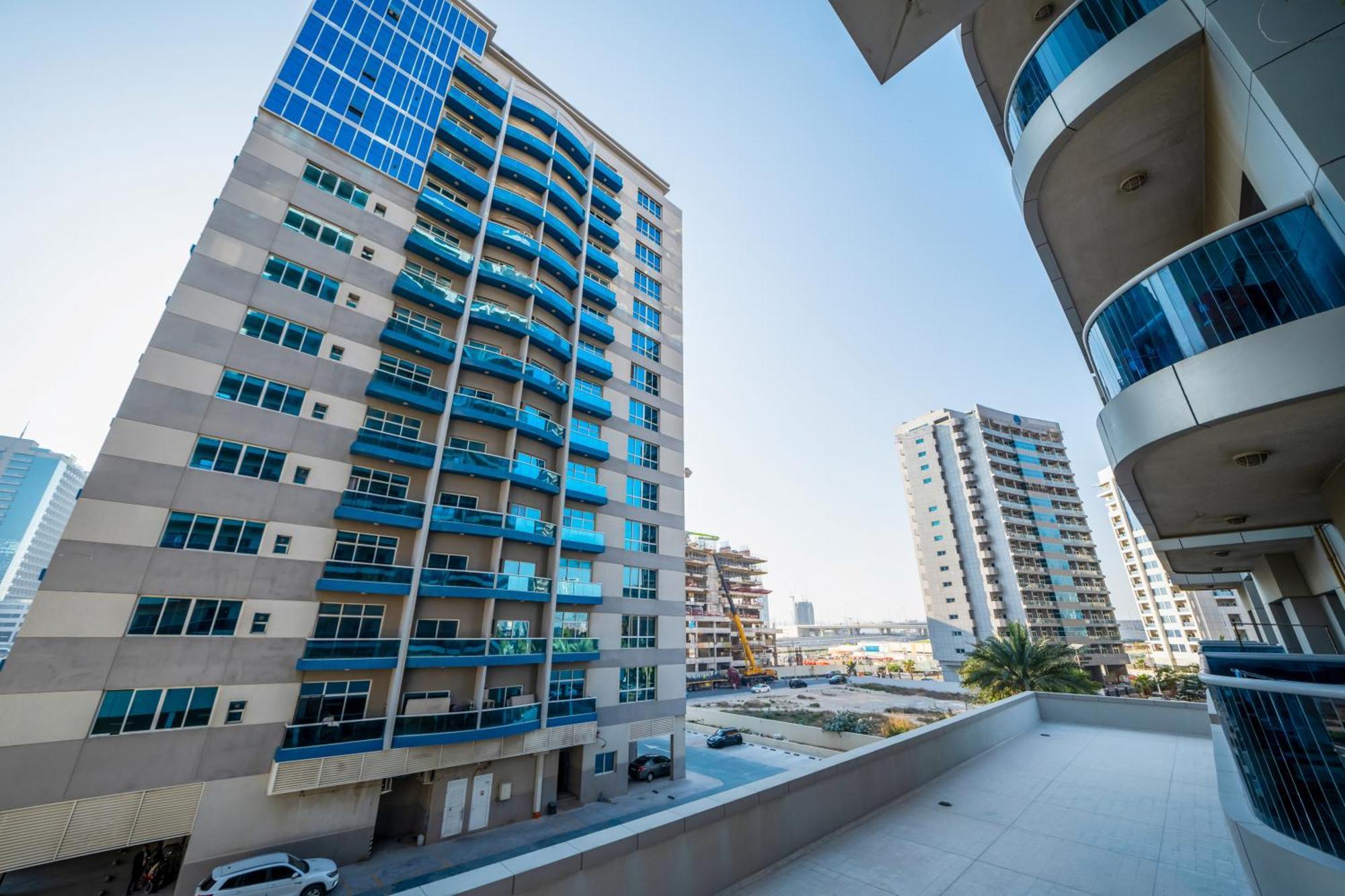 Live Spacious 3Br Apartment All En Suite & Balcony Dubai Exterior photo